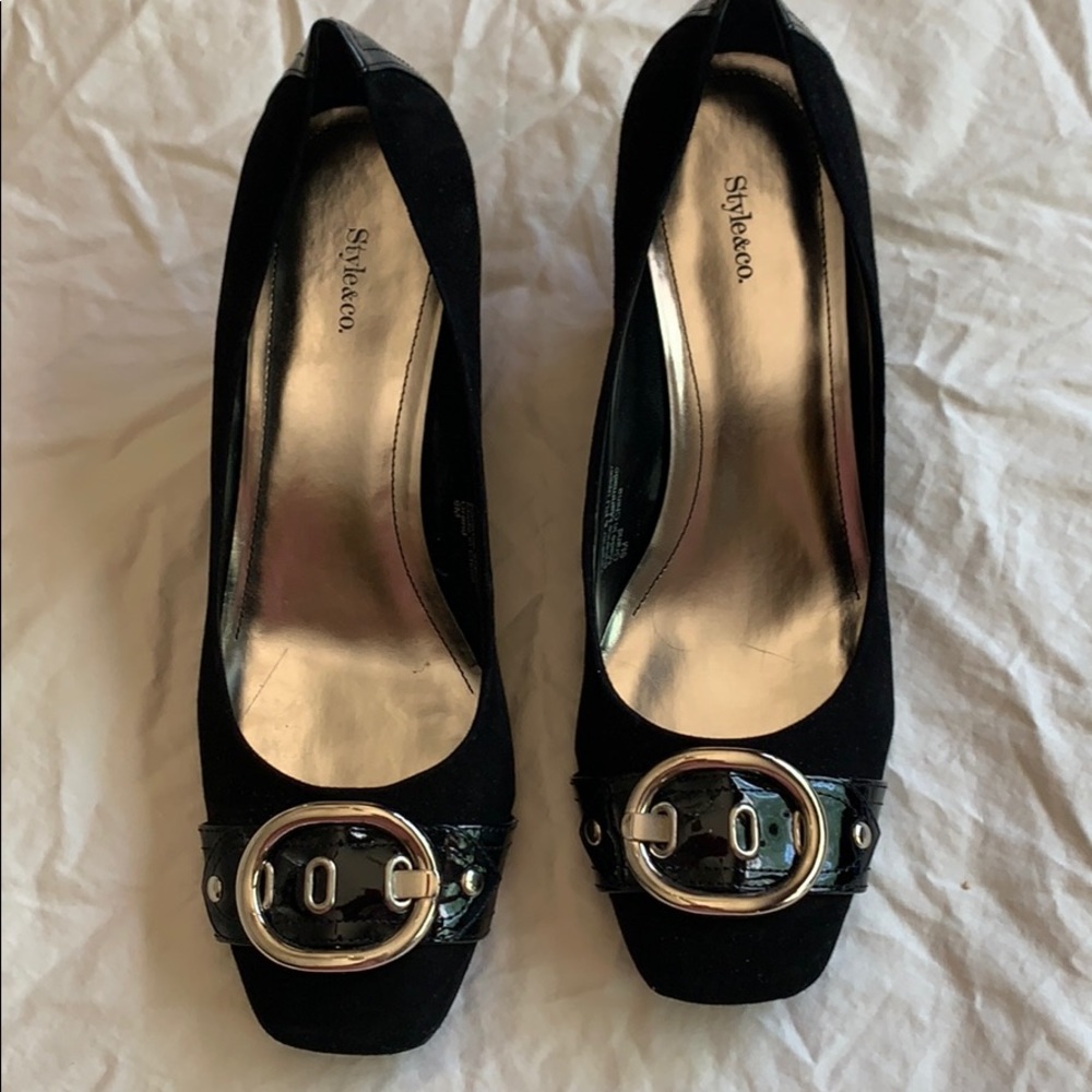 Style and Co blk suede shoes 9 EUC